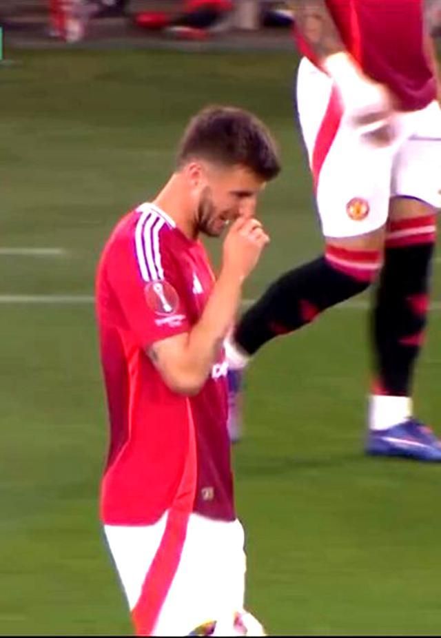 包含训练课后达拉斯独行侠备战世俱杯,复出首秀细节流出,令人意外,官宣口径保持一致的词条-球速网页版