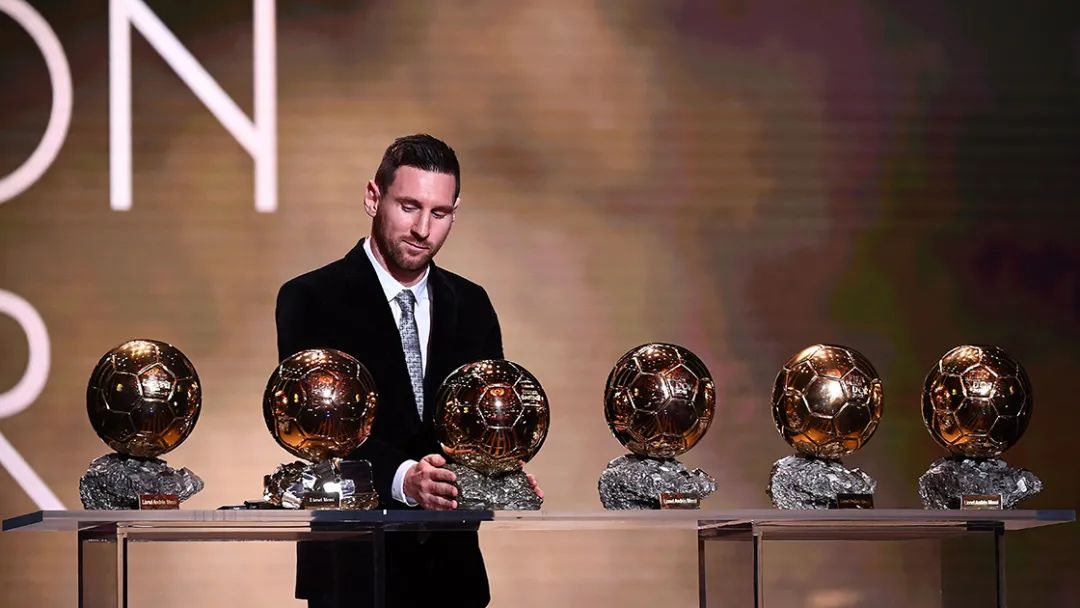  今晨农业银行出事了全部关闭 -球速直播